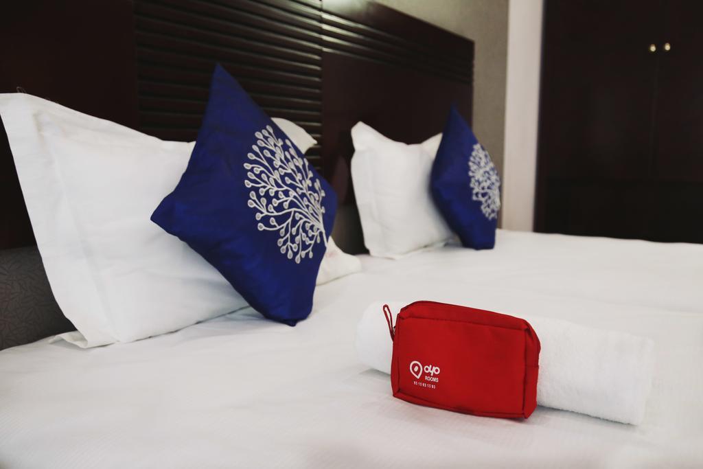 Oyo 710 Hotel Kshitij Pune Eksteriør bilde