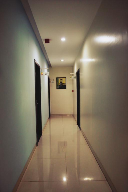 Oyo 710 Hotel Kshitij Pune Eksteriør bilde